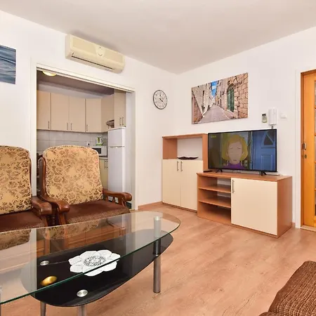 Διαμέρισμα Vjeko Μακάρσκα